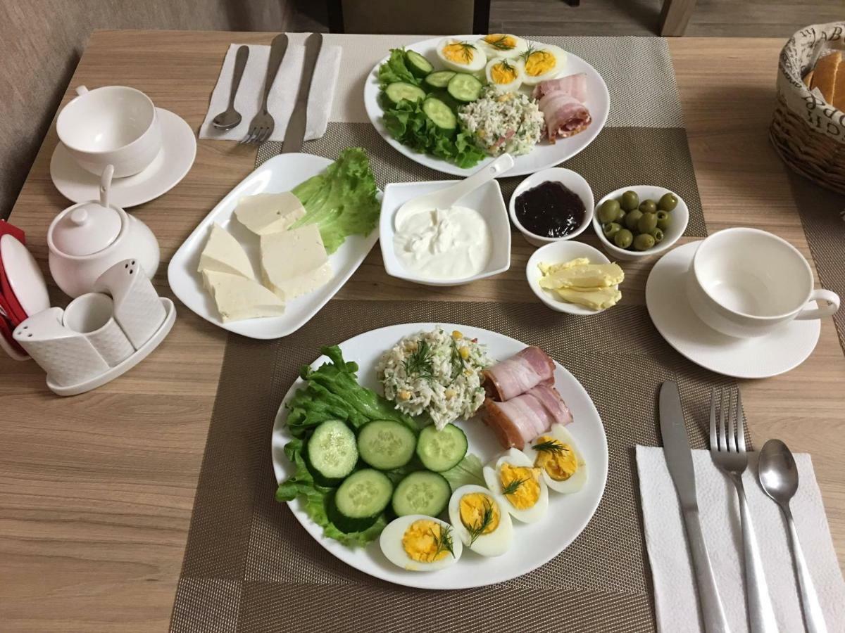 Family Hotel Triston Tbilisi ภายนอก รูปภาพ